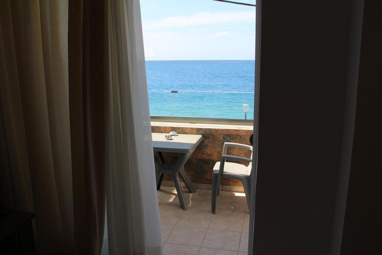 Sea Pearl Luxury Apartment Rhodes City Екстериор снимка