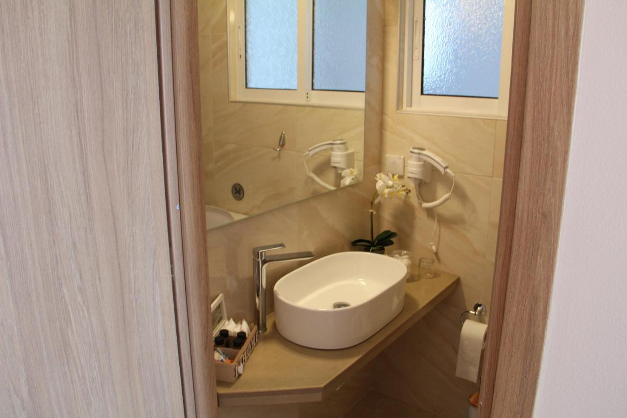 Sea Pearl Luxury Apartment Rhodes City Екстериор снимка